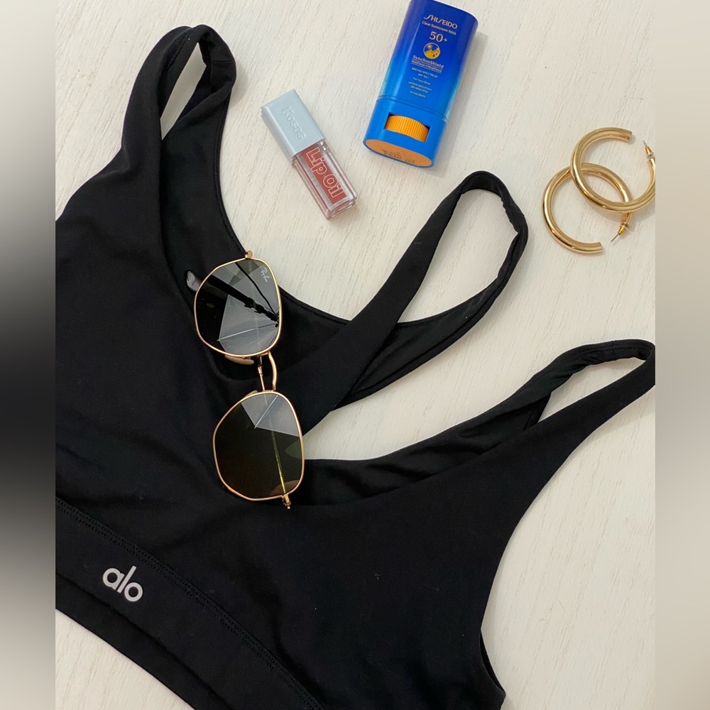 Alo Yoga Peak Sports Bra